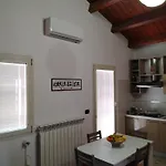 Mansarda Con Terrazzo Privato Apartmán