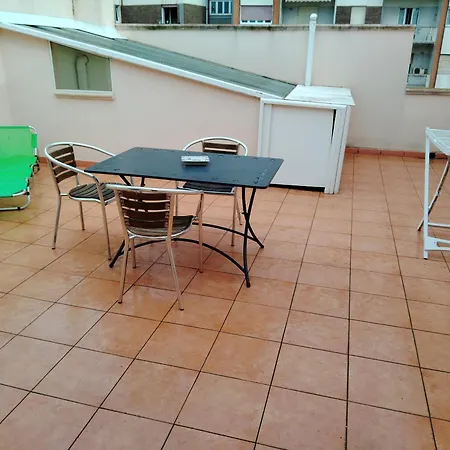 아파트 Mansarda Con Terrazzo Privato 바를레타