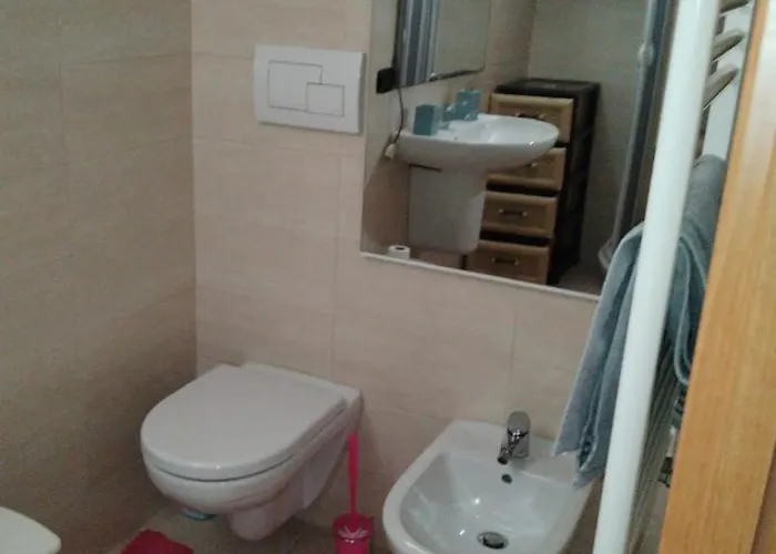 Mansarda Con Terrazzo Privato * 바를레타